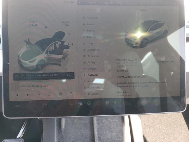 Photo 8 VIN: 7SAYGDEE6PA089319 - TESLA MODEL Y 