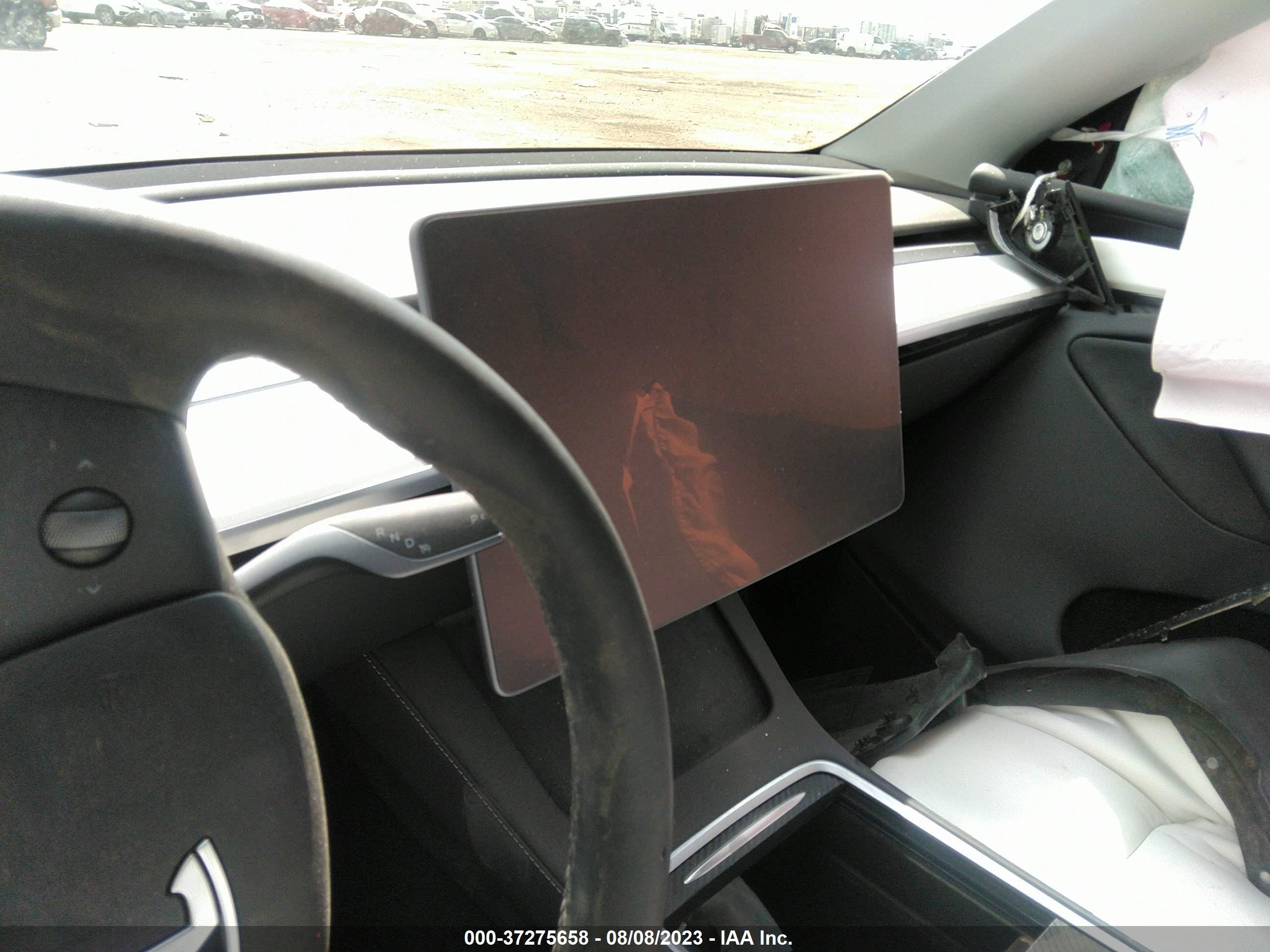 Photo 12 VIN: 7SAYGDEE6PA090518 - TESLA MODEL Y 