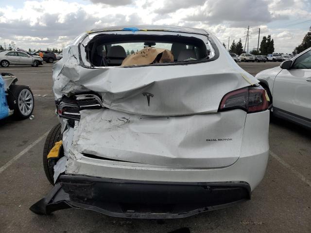 Photo 5 VIN: 7SAYGDEE6PA149213 - TESLA MODEL Y 