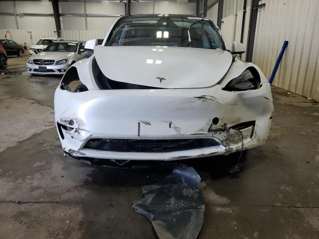 Photo 4 VIN: 7SAYGDEE6PA178470 - TESLA MODEL Y 