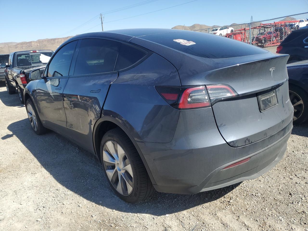 Photo 1 VIN: 7SAYGDEE6PA187749 - TESLA MODEL Y 