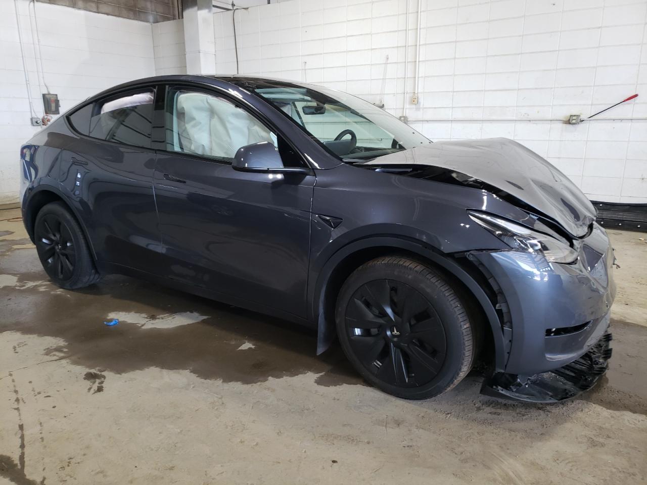 Photo 3 VIN: 7SAYGDEE6PA188545 - TESLA MODEL Y 