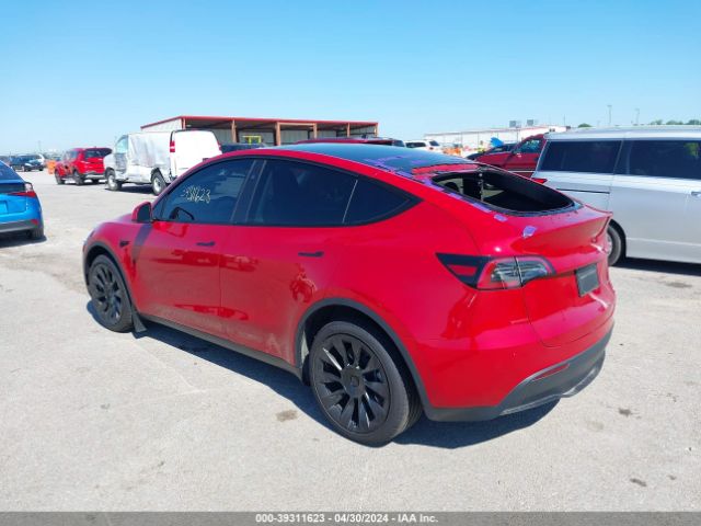 Photo 2 VIN: 7SAYGDEE6PA206512 - TESLA MODEL Y 