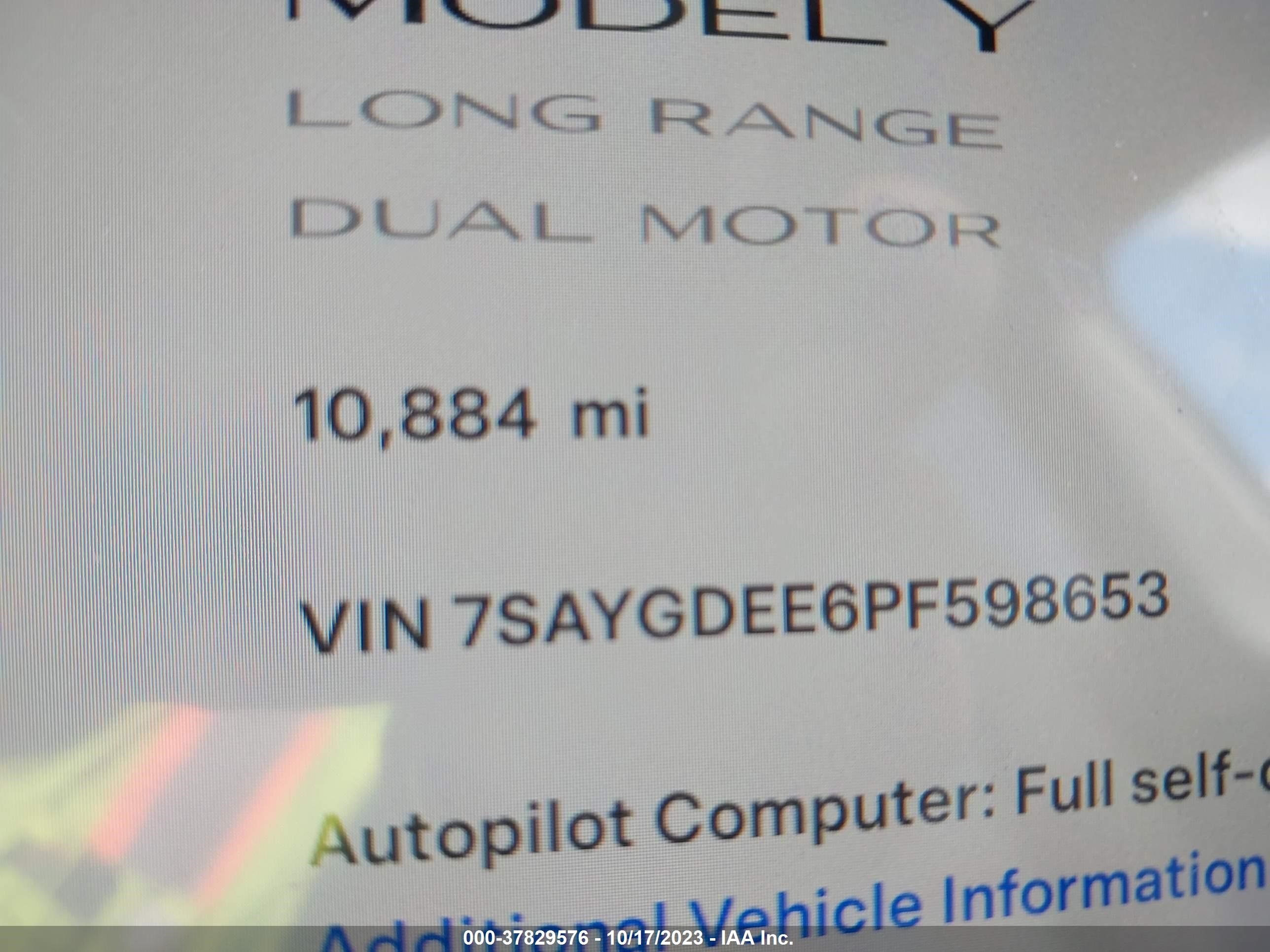 Photo 13 VIN: 7SAYGDEE6PF598653 - TESLA MODEL Y 