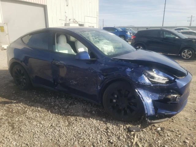 Photo 3 VIN: 7SAYGDEE6PF620439 - TESLA MODEL Y 