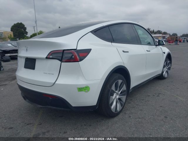 Photo 3 VIN: 7SAYGDEE6PF628914 - TESLA MODEL Y 