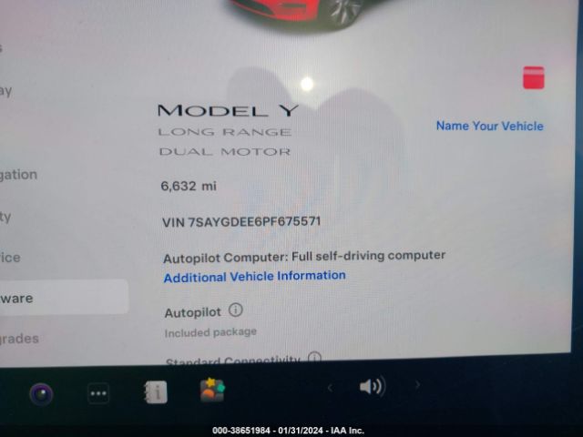 Photo 6 VIN: 7SAYGDEE6PF675571 - TESLA MODEL Y 