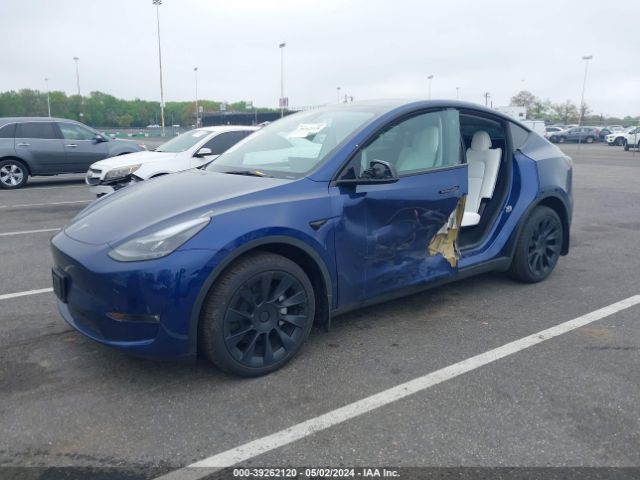 Photo 1 VIN: 7SAYGDEE6PF790543 - TESLA MODEL Y 