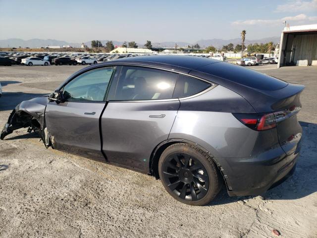 Photo 1 VIN: 7SAYGDEE6PF889833 - TESLA MODEL Y 