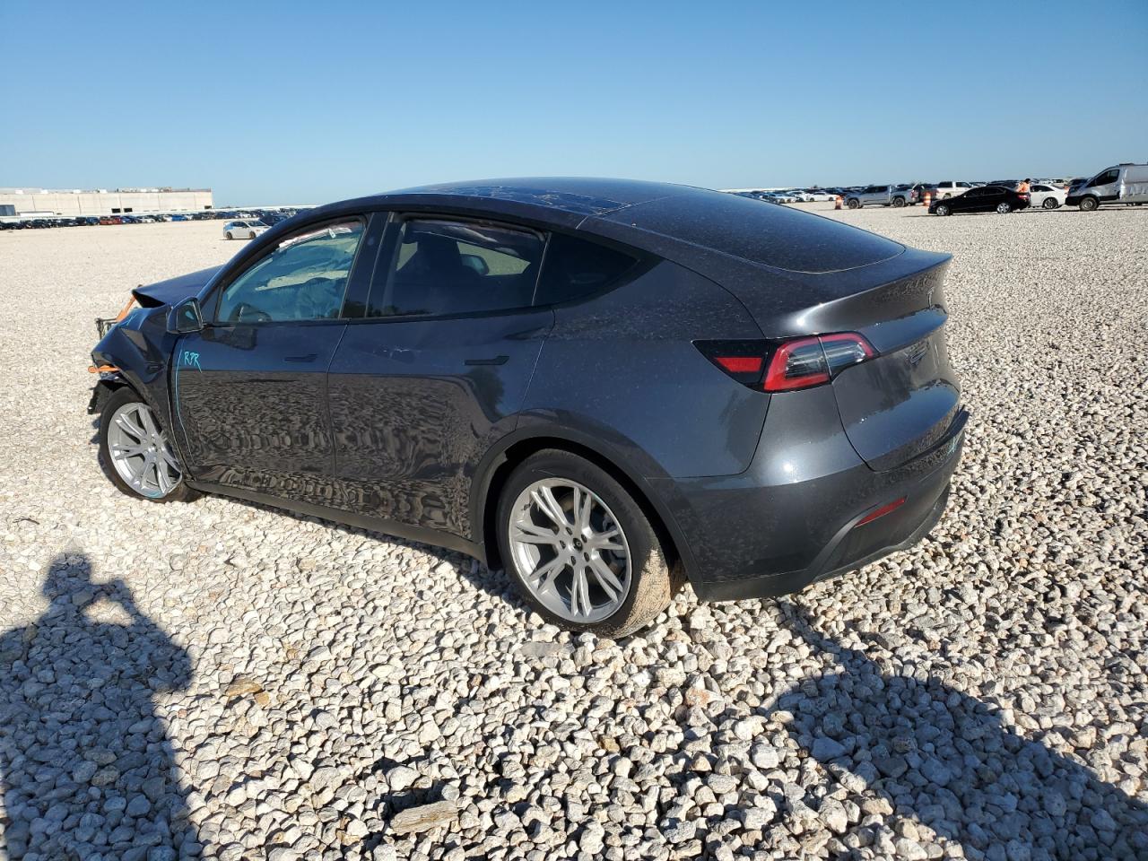 Photo 1 VIN: 7SAYGDEE6PF895714 - TESLA MODEL Y 