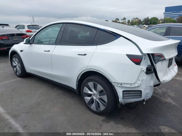 Photo 2 VIN: 7SAYGDEE6PF925391 - TESLA MODEL Y 