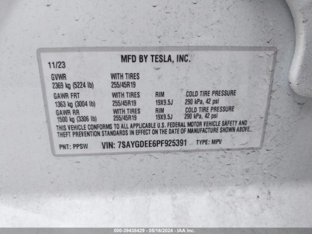 Photo 8 VIN: 7SAYGDEE6PF925391 - TESLA MODEL Y 