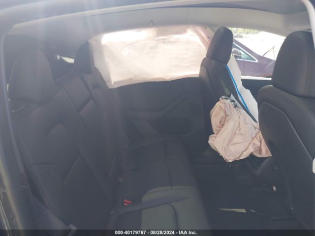 Photo 7 VIN: 7SAYGDEE6RA231722 - TESLA MODEL Y 