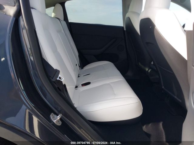 Photo 7 VIN: 7SAYGDEE6RA239531 - TESLA MODEL Y 