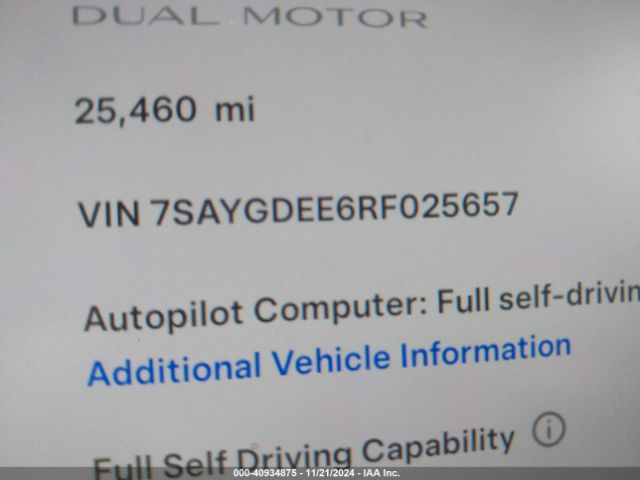 Photo 8 VIN: 7SAYGDEE6RF025657 - TESLA MODEL Y 