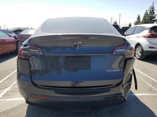 Photo 5 VIN: 7SAYGDEE6RF069383 - TESLA MODEL Y 