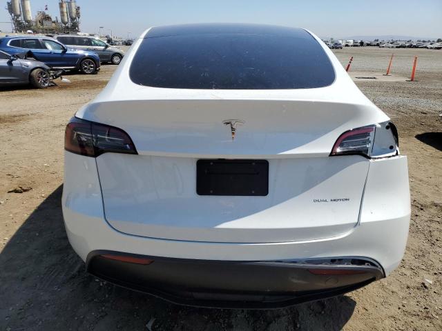 Photo 5 VIN: 7SAYGDEE6RF088774 - TESLA MODEL Y 