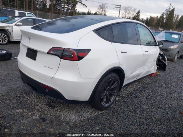 Photo 3 VIN: 7SAYGDEE6RF129422 - TESLA MODEL Y 