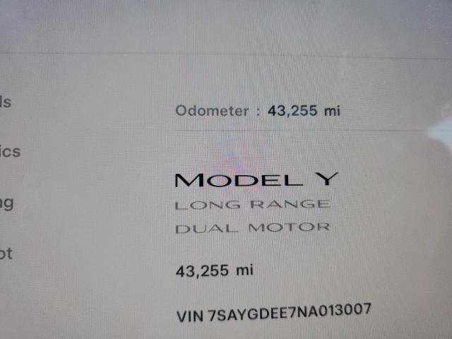 Photo 8 VIN: 7SAYGDEE7NA013007 - TESLA MODEL Y 