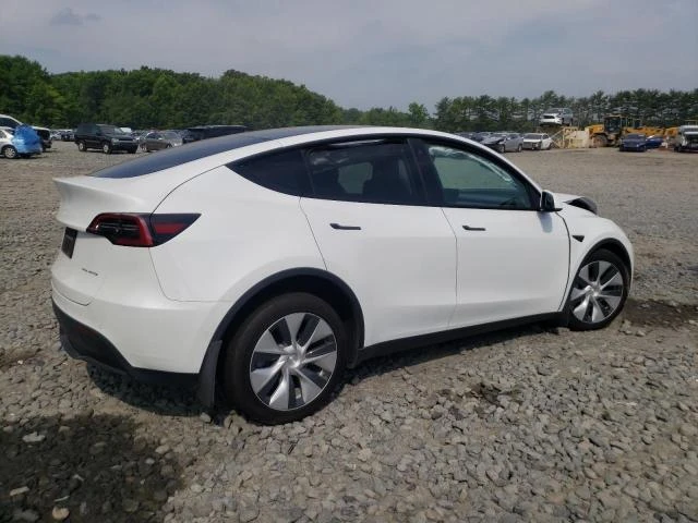 Photo 2 VIN: 7SAYGDEE7NF307736 - TESLA MODEL Y 