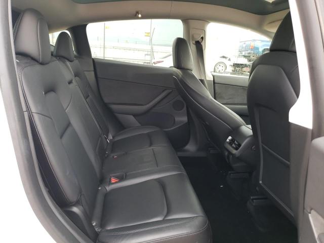 Photo 10 VIN: 7SAYGDEE7NF315464 - TESLA MODEL Y 