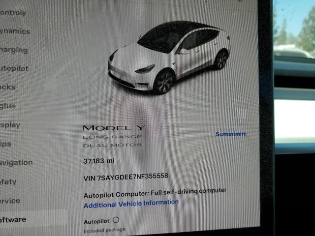 Photo 8 VIN: 7SAYGDEE7NF355558 - TESLA MODEL Y 