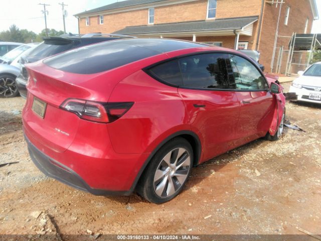 Photo 3 VIN: 7SAYGDEE7NF374790 - TESLA MODEL Y 