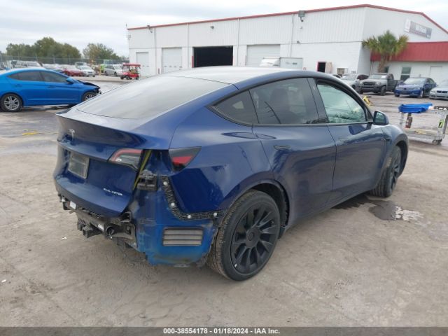 Photo 3 VIN: 7SAYGDEE7NF432025 - TESLA MODEL Y 