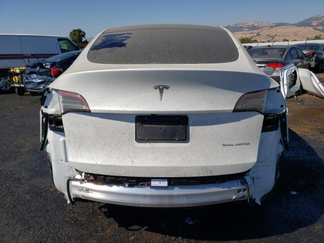 Photo 5 VIN: 7SAYGDEE7NF490703 - TESLA MODEL Y 