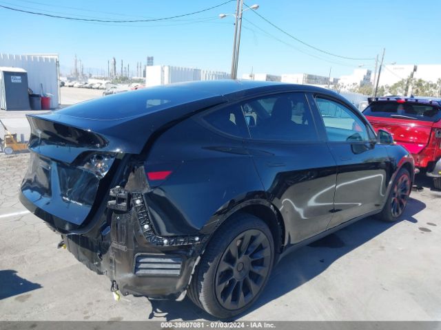 Photo 3 VIN: 7SAYGDEE7NF514224 - TESLA MODEL Y 