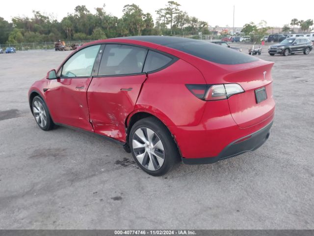 Photo 2 VIN: 7SAYGDEE7NF522050 - TESLA MODEL Y 