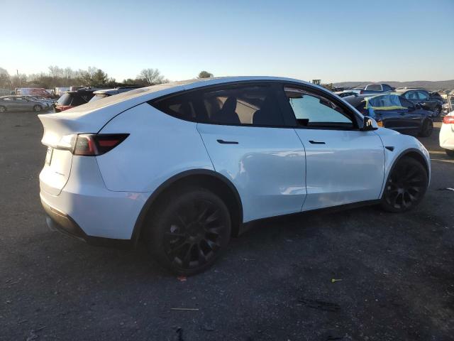 Photo 2 VIN: 7SAYGDEE7PA029517 - TESLA MODEL Y 