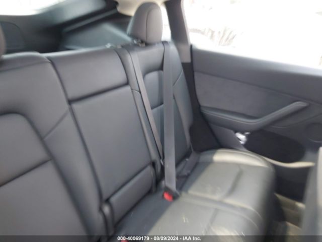 Photo 7 VIN: 7SAYGDEE7PA074747 - TESLA MODEL Y 