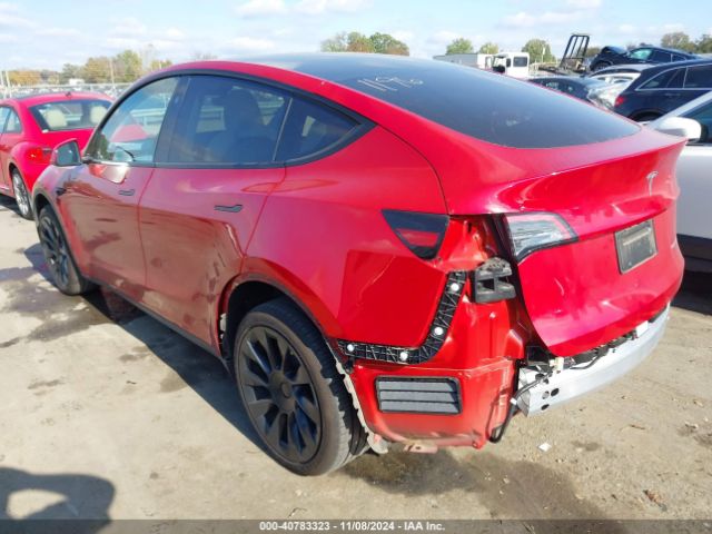 Photo 2 VIN: 7SAYGDEE7PA155182 - TESLA MODEL Y 