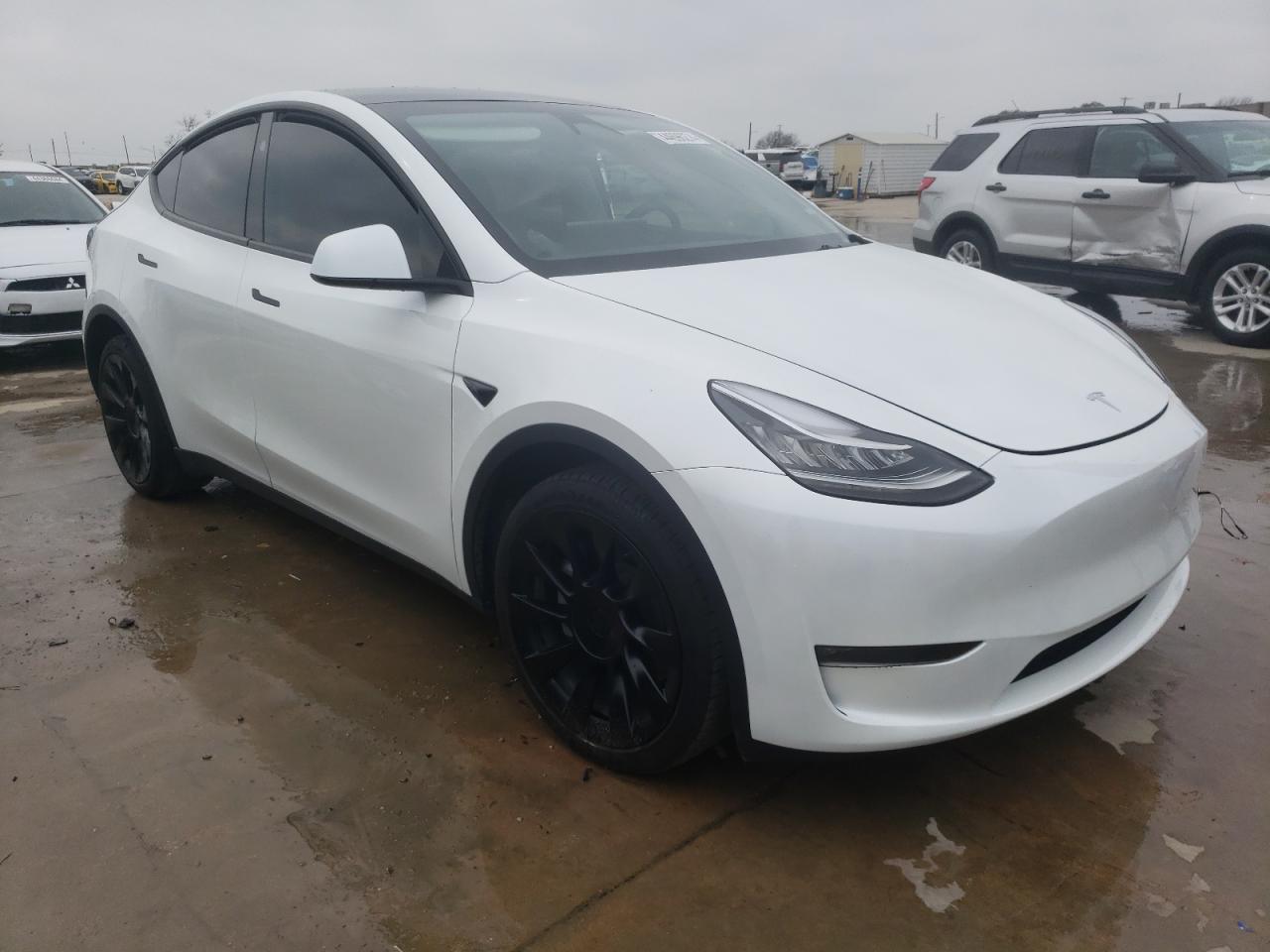 Photo 3 VIN: 7SAYGDEE7PA156185 - TESLA MODEL Y 