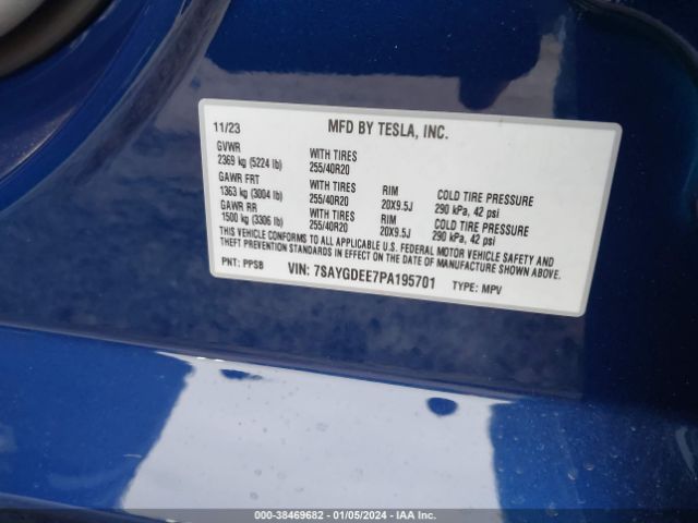 Photo 8 VIN: 7SAYGDEE7PA195701 - TESLA MODEL Y 