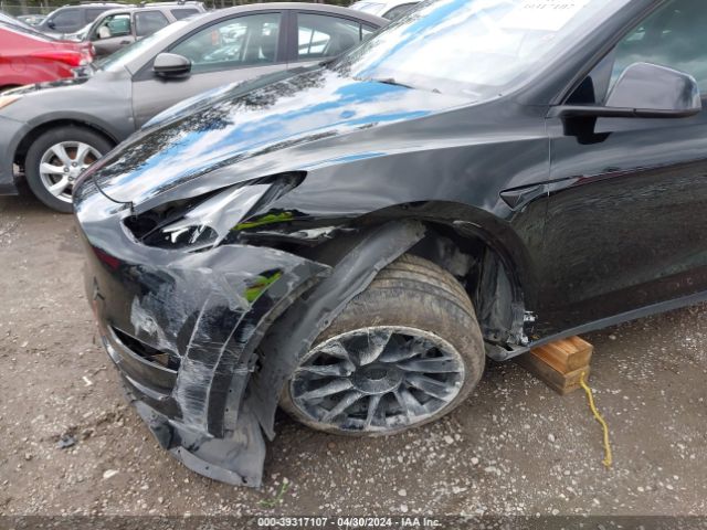 Photo 5 VIN: 7SAYGDEE7PF623205 - TESLA MODEL Y 