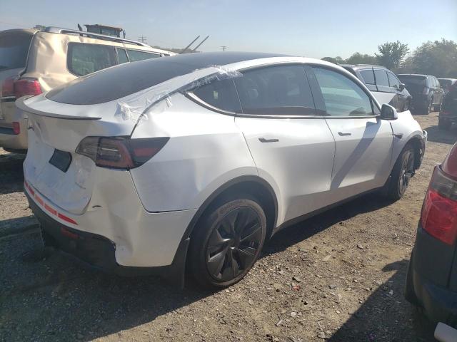 Photo 2 VIN: 7SAYGDEE7PF664076 - TESLA MODEL Y 