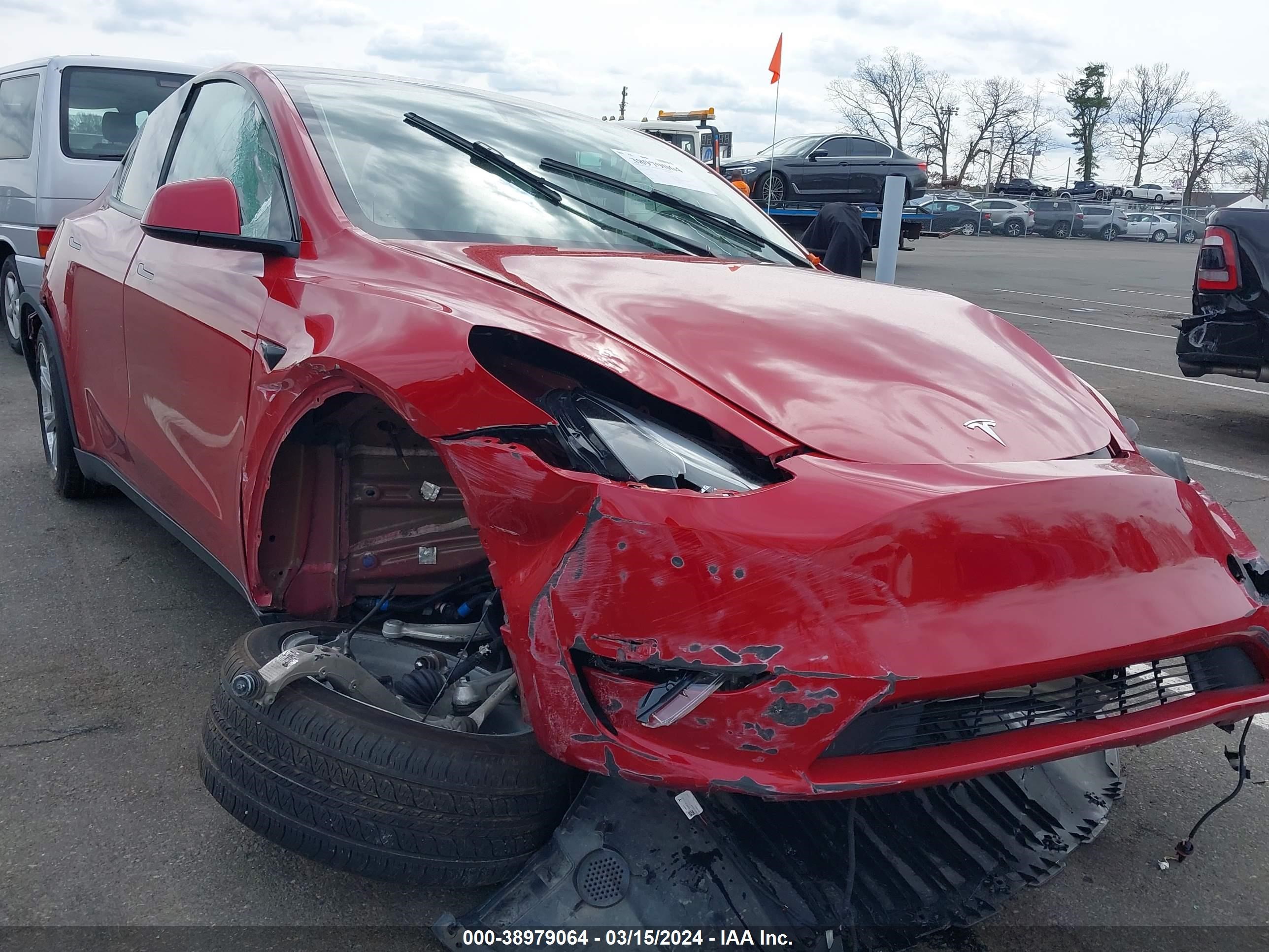 Photo 0 VIN: 7SAYGDEE7PF693769 - TESLA MODEL Y 