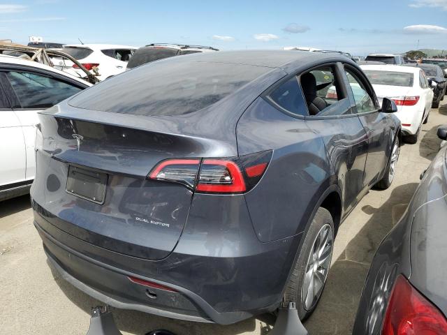 Photo 2 VIN: 7SAYGDEE7PF742890 - TESLA MODEL Y 