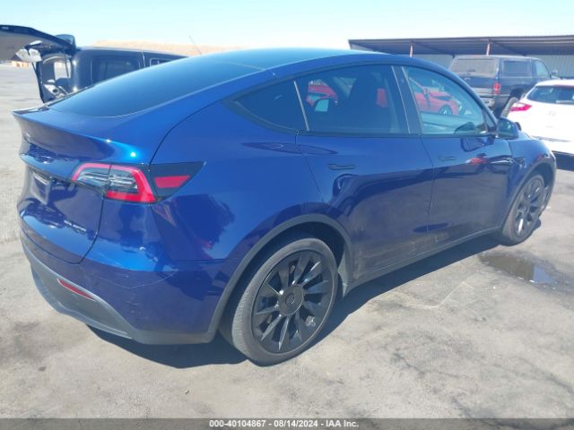 Photo 3 VIN: 7SAYGDEE7PF748737 - TESLA MODEL Y 