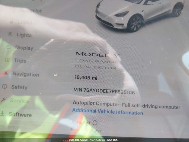 Photo 6 VIN: 7SAYGDEE7PF825106 - TESLA MODEL Y 