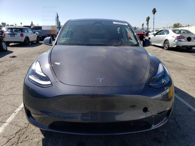 Photo 4 VIN: 7SAYGDEE7PF845050 - TESLA MODEL Y 