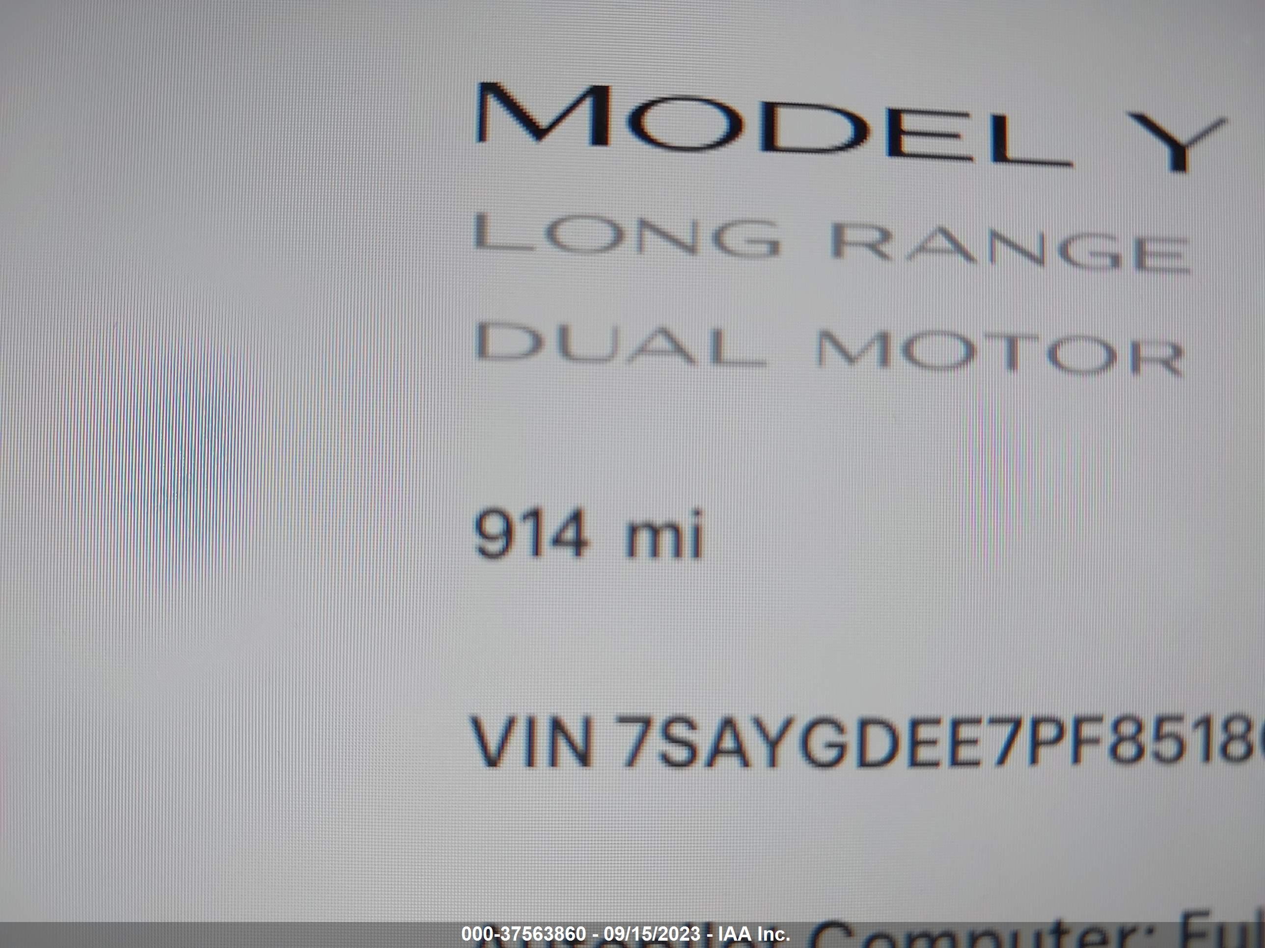 Photo 13 VIN: 7SAYGDEE7PF851866 - TESLA MODEL Y 