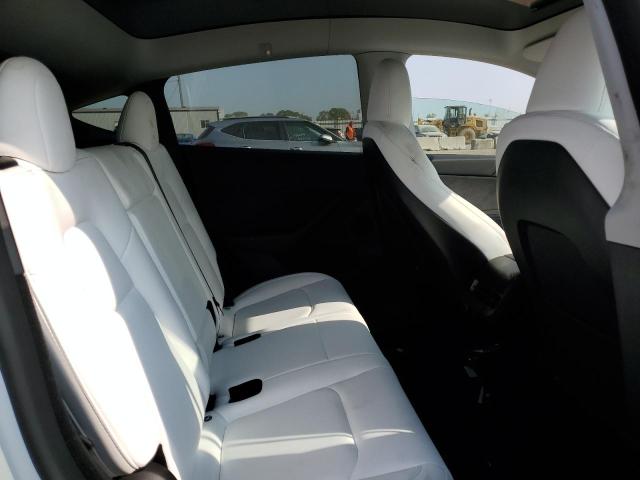 Photo 10 VIN: 7SAYGDEE7PF871647 - TESLA MODEL Y 