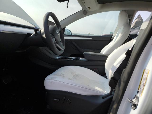 Photo 6 VIN: 7SAYGDEE7PF871647 - TESLA MODEL Y 