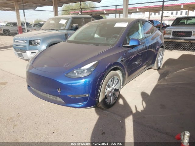 Photo 1 VIN: 7SAYGDEE7PF908423 - TESLA MODEL Y 