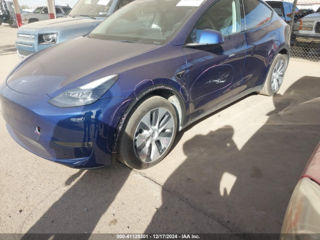 Photo 5 VIN: 7SAYGDEE7PF908423 - TESLA MODEL Y 