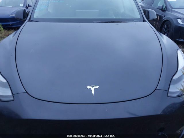 Photo 9 VIN: 7SAYGDEE7RA281254 - TESLA MODEL Y 