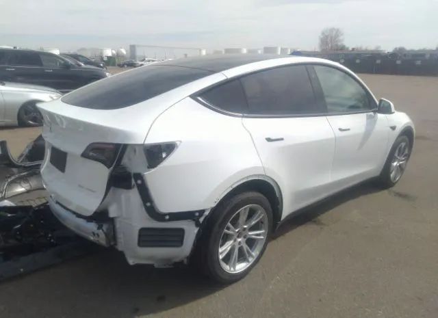 Photo 3 VIN: 7SAYGDEE8NA018099 - TESLA MODEL Y 